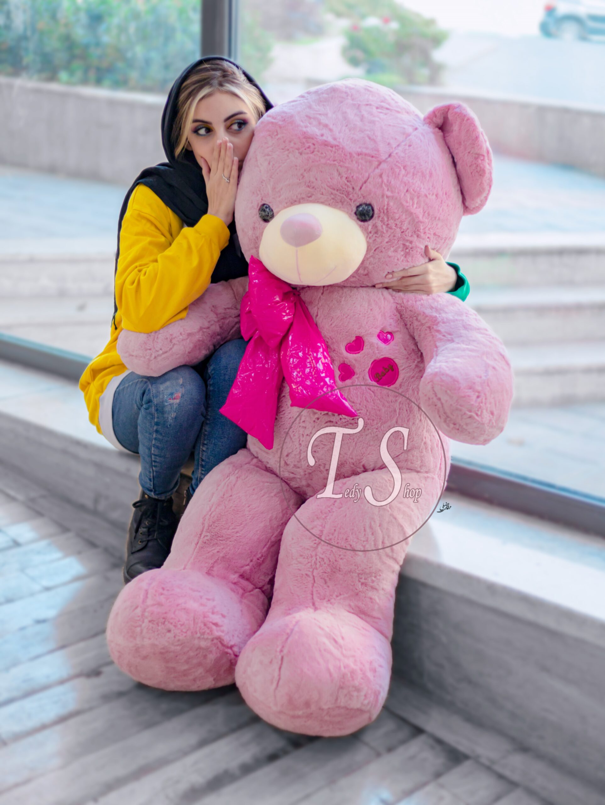 IMG_5248 خرس کالباسی پاپیون چرمی 170 سانتی - تصویر 1