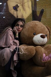خرس قهوه ای قلب به دست 180 سانتی متری - تصویر 2
